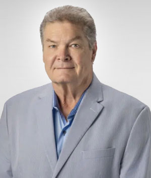 Heller Cozax - President